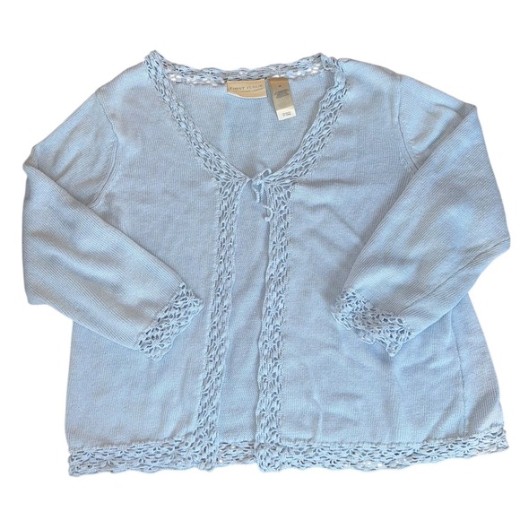 First Issue Liz Claiborne Light Blue Knit Cropped Cardigan Sweater M - Picture 2 of 4